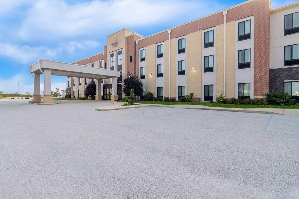 Comfort Suites Rensselaer Near Fair Oaks Bagian luar foto